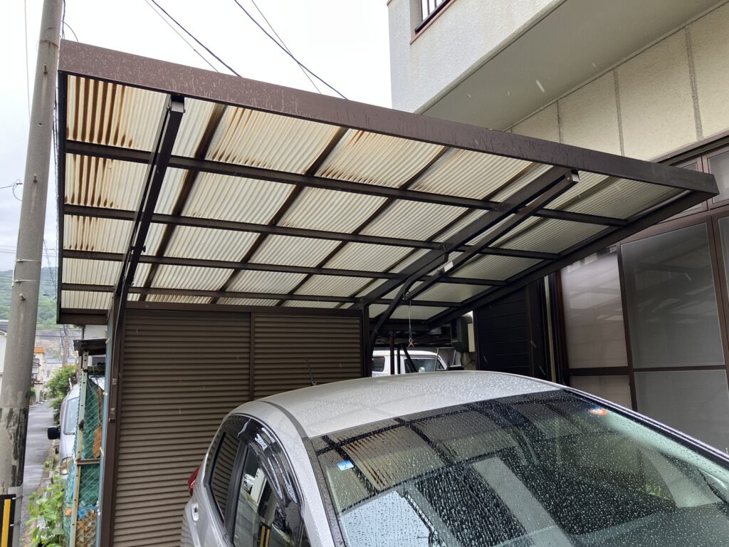 ポリカ波板張替え前