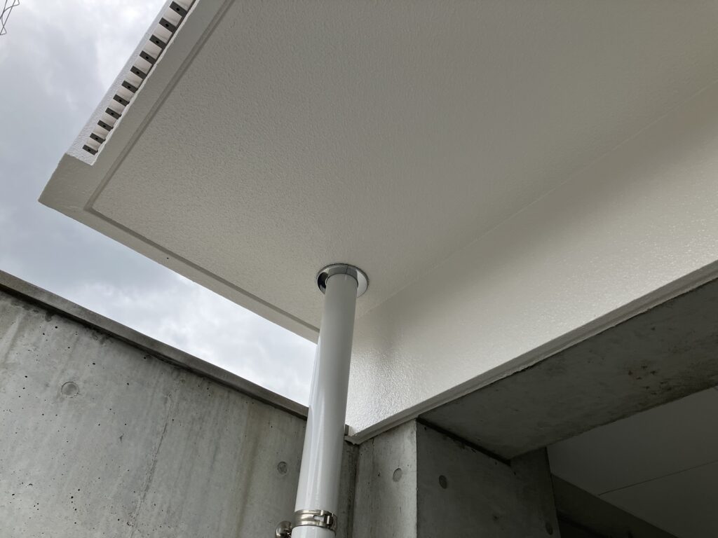 塗り替え後 一部金具取り換え